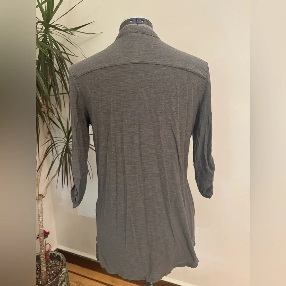 James Perse Charcoal Button-Down Shirt with 3/4 length sleeves - Picture 2 of 7